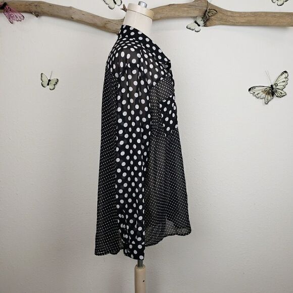 Torrid color blocked sheer polka dot blouse - Picture 4 of 4